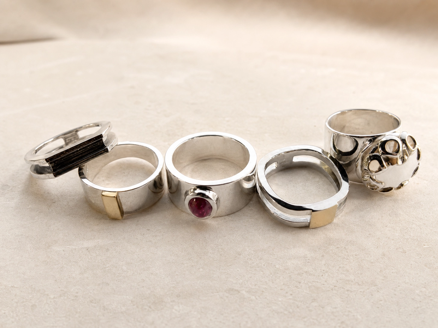 Ringe, von Renate Bauer in Linz handgefertigt